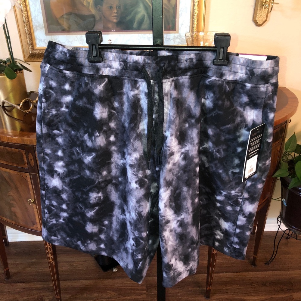 90*Degree Men’s Tie Dye Shorts